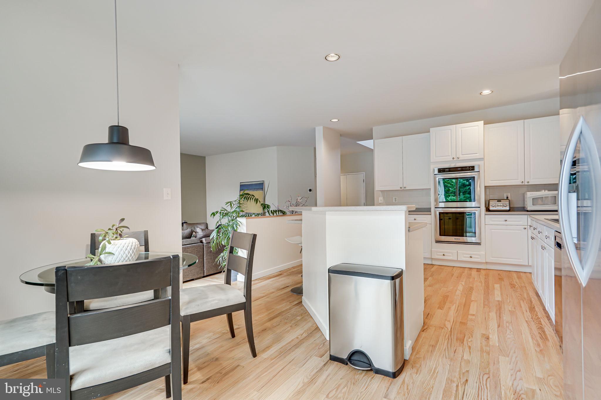 2010 Beacon Place Reston, VA 20191 - Photo 16 of 61