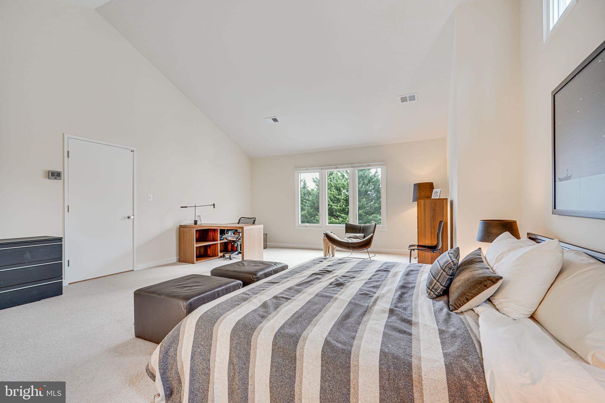 2010 Beacon Place Reston, VA 20191 - Photo 32 of 61