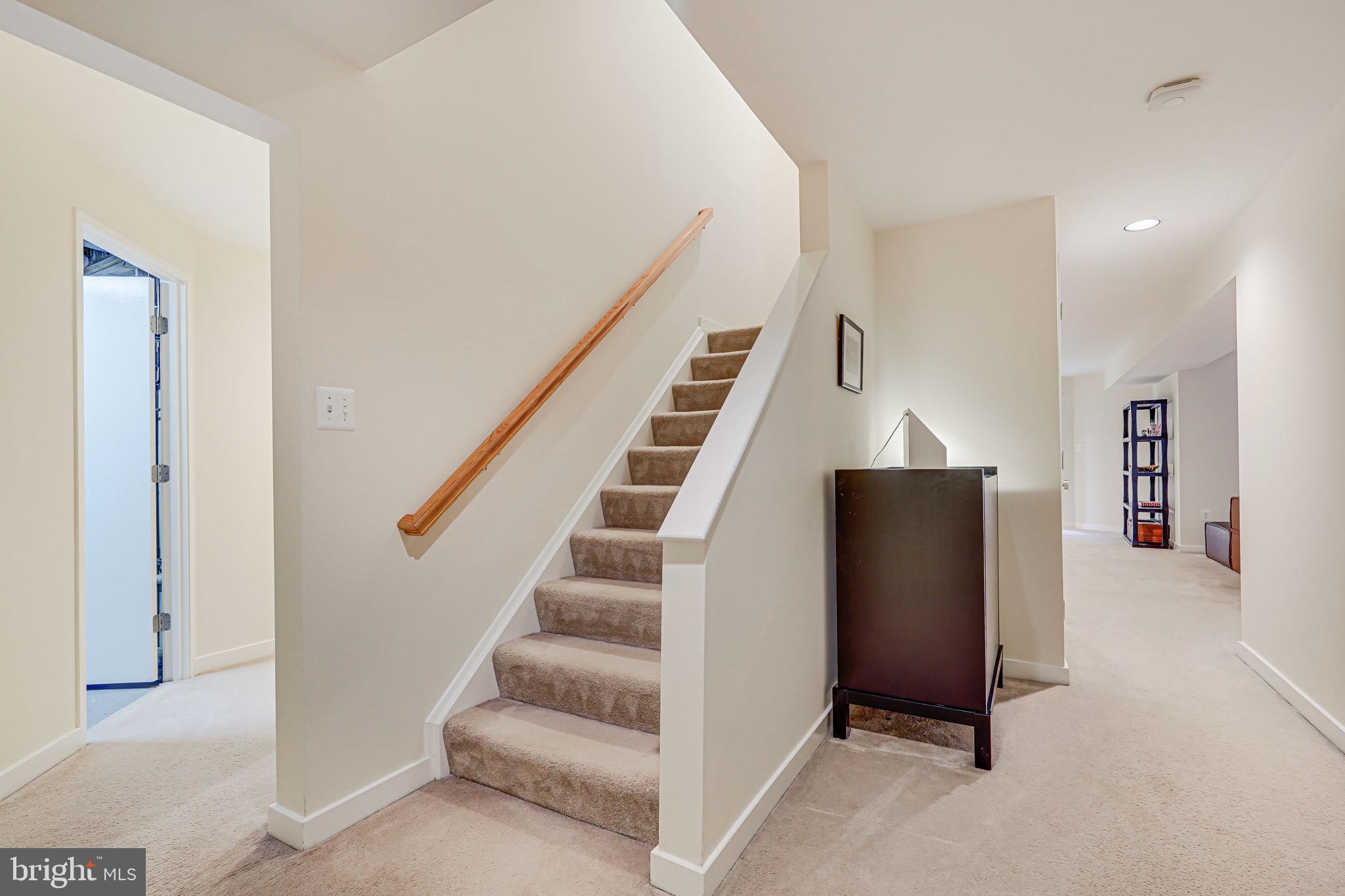 2010 Beacon Place Reston, VA 20191 - Photo 46 of 61