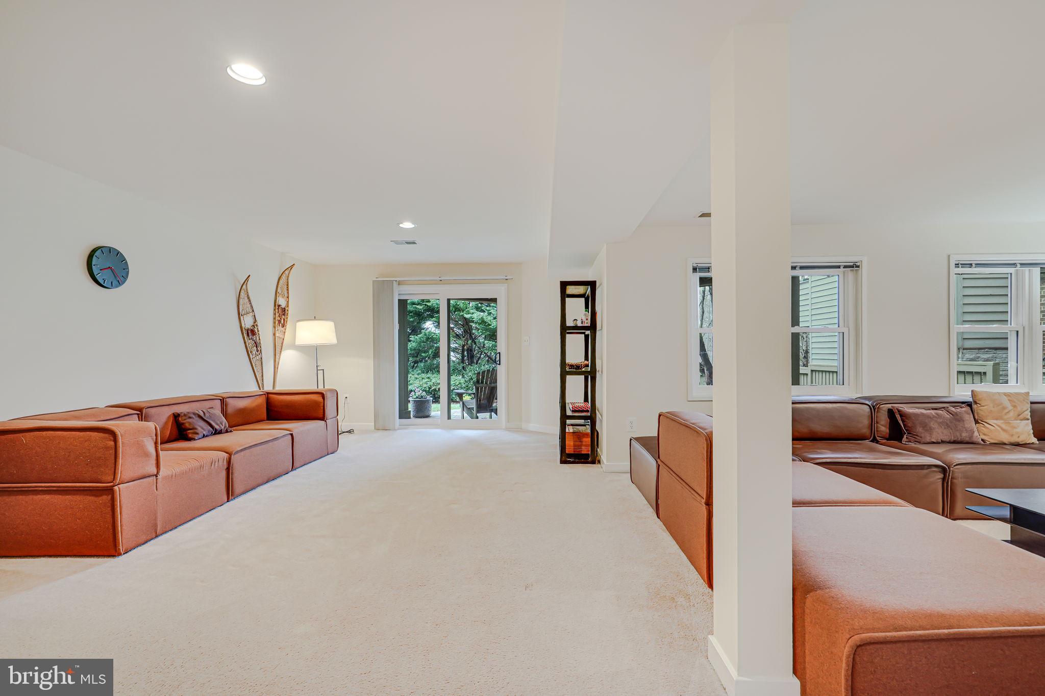 2010 Beacon Place Reston, VA 20191 - Photo 47 of 61