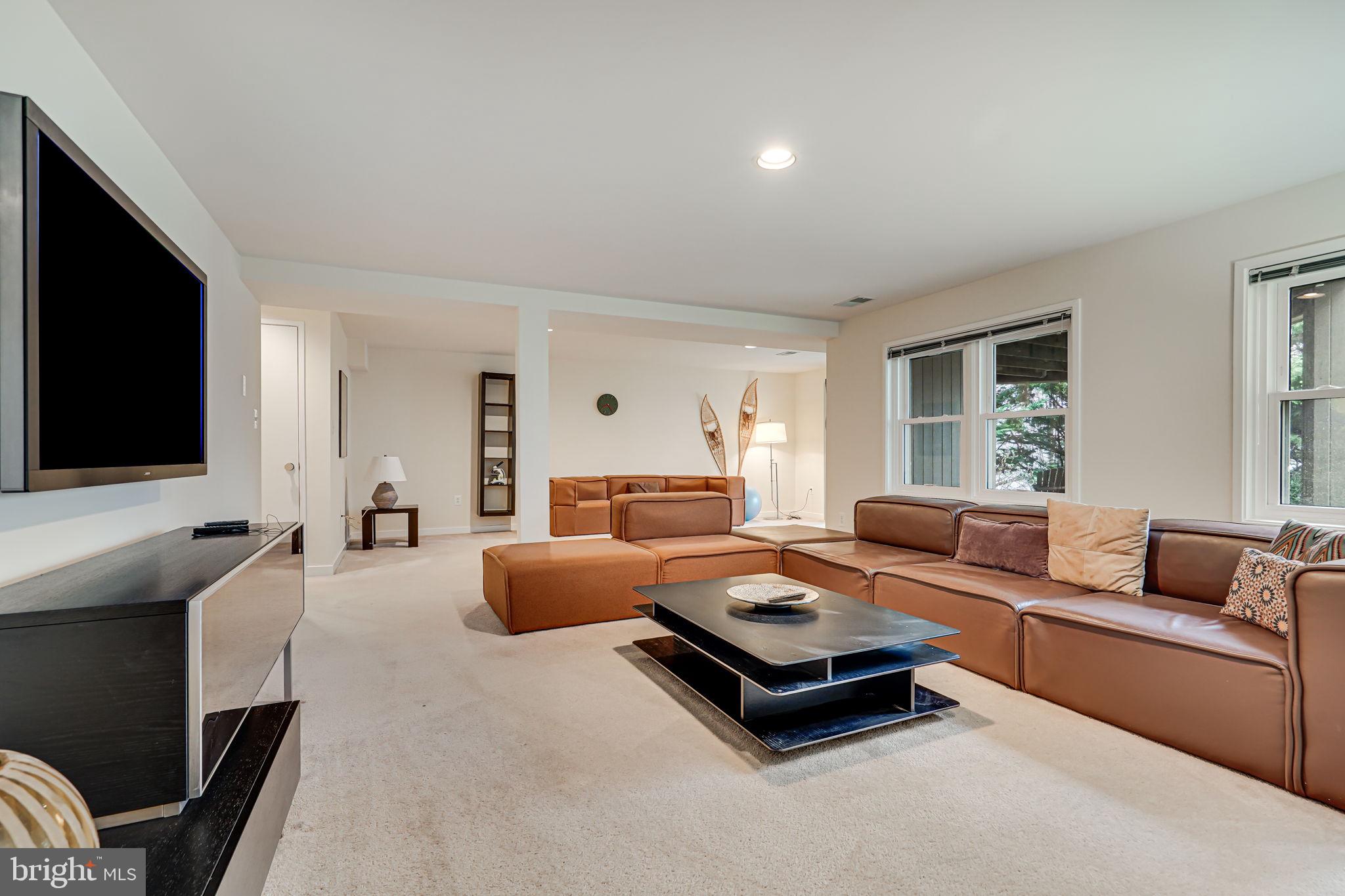 2010 Beacon Place Reston, VA 20191 - Photo 51 of 61