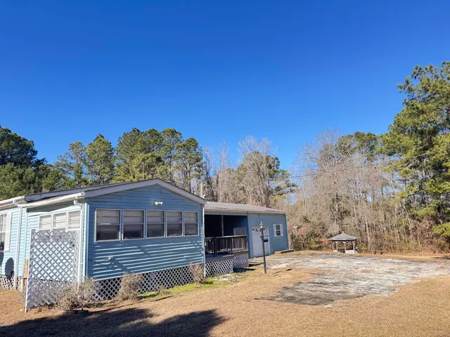 $189,000 | 612 Bedon Road, Walterboro, SC 29488