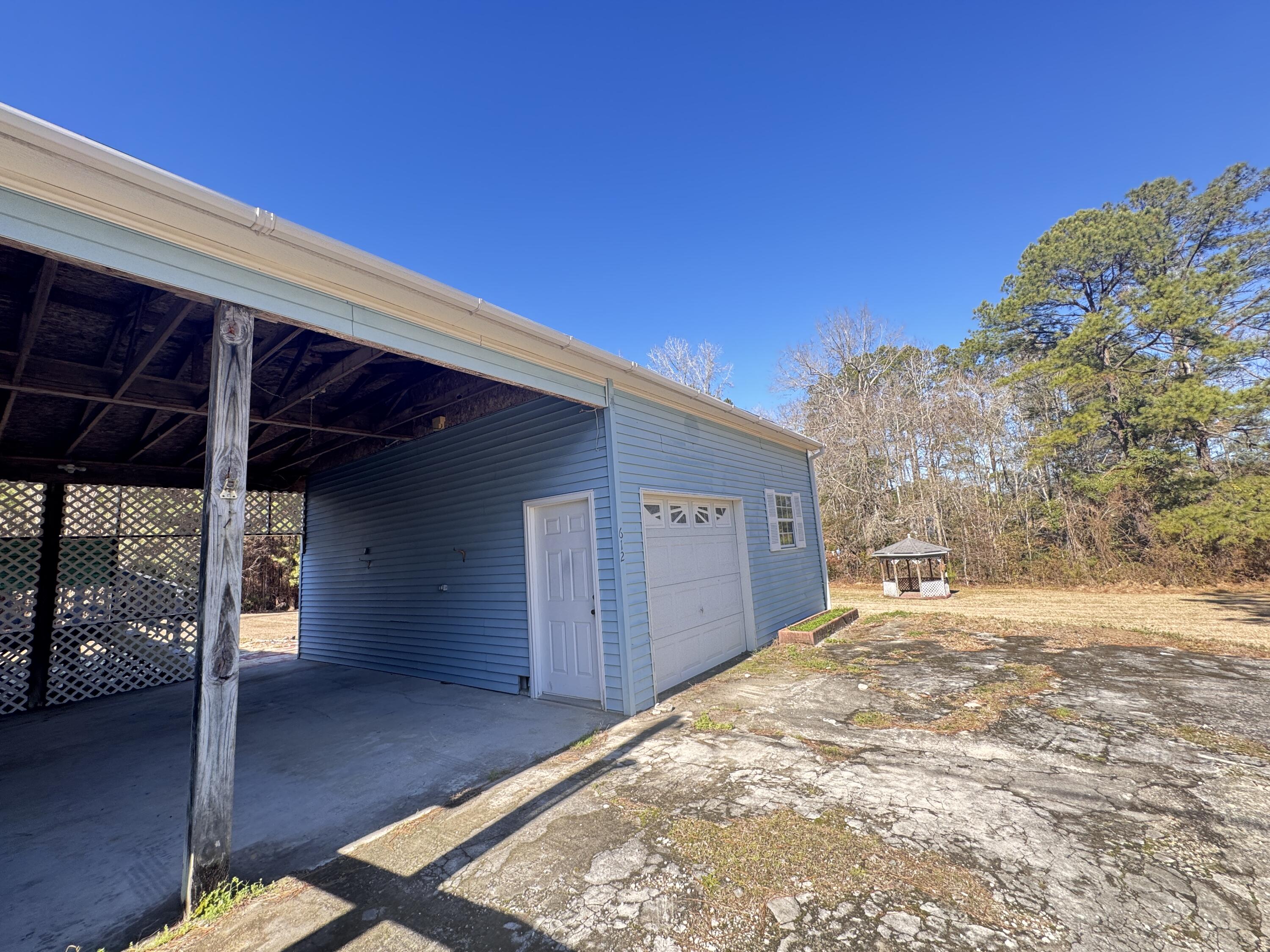 612 Bedon Road Walterboro, SC 29488 - Photo 8 of 15 612 Bedon Road (52)