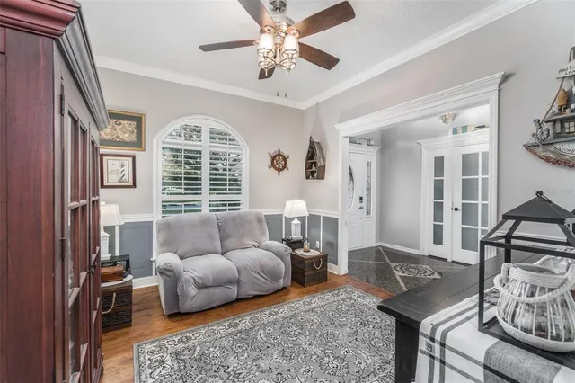 $579,500 | 2807 Commonwealth Avenue, Valrico, FL 33594