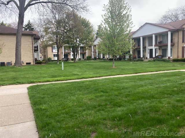 29217 Hayes Road, Unit 2 Warren, MI 48088 - Photo 24 of 26