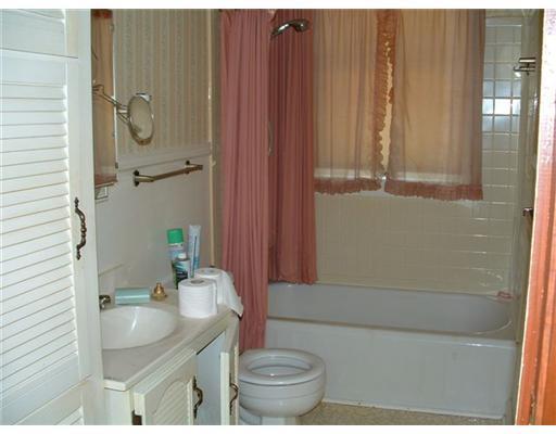 1720 Pembrook Road Springfield, OH 45504 - Photo 7 of 10 Gallery Image 7
