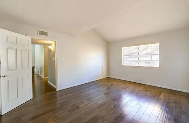 $225,000 | 4000 Purdue Street, Unit 118, Houston, TX 77005