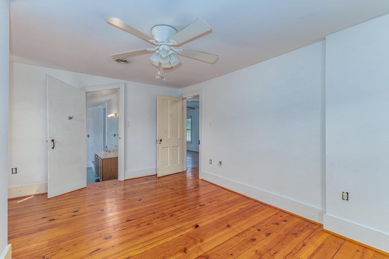 10 Todd Road Mount Sidney, VA 24467 - Photo 31 of 57 a view of a room with wooden floor and ceiling fan