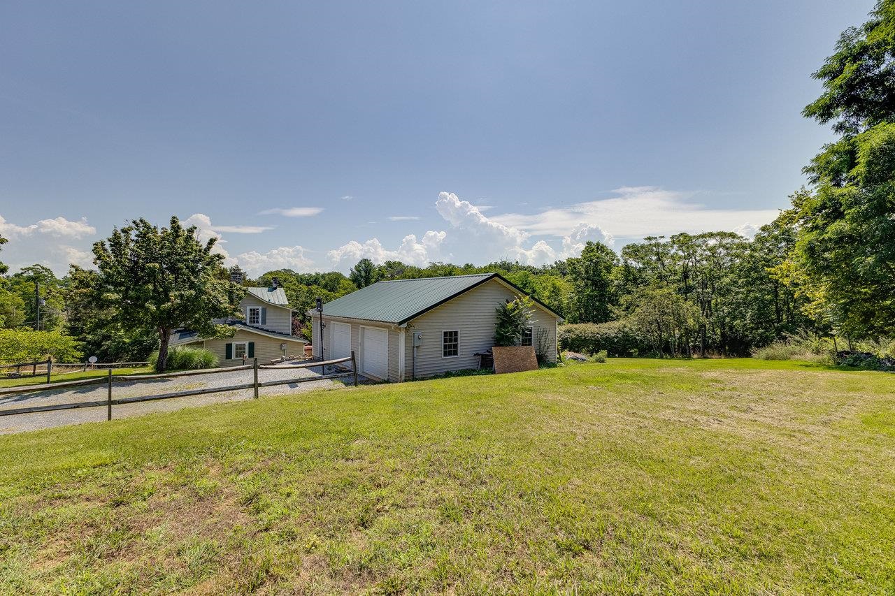 10 Todd Road Mount Sidney, VA 24467 - Photo 6 of 57 a view of a house with a yard and a large tree