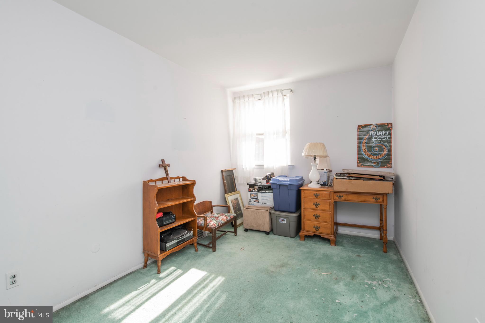 9781 Hilspach Street Philadelphia, PA 19115 - Photo 18 of 40