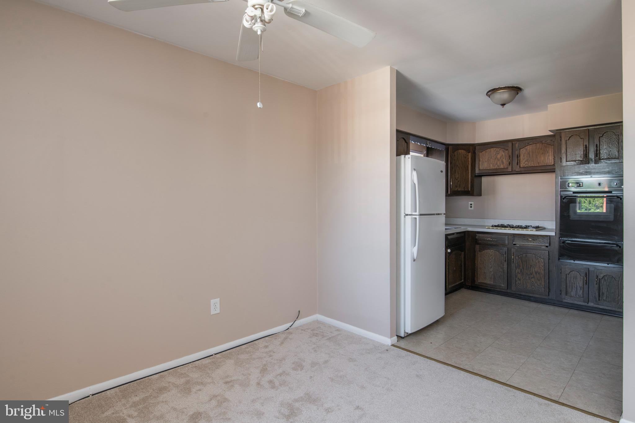9781 Hilspach Street Philadelphia, PA 19115 - Photo 23 of 40