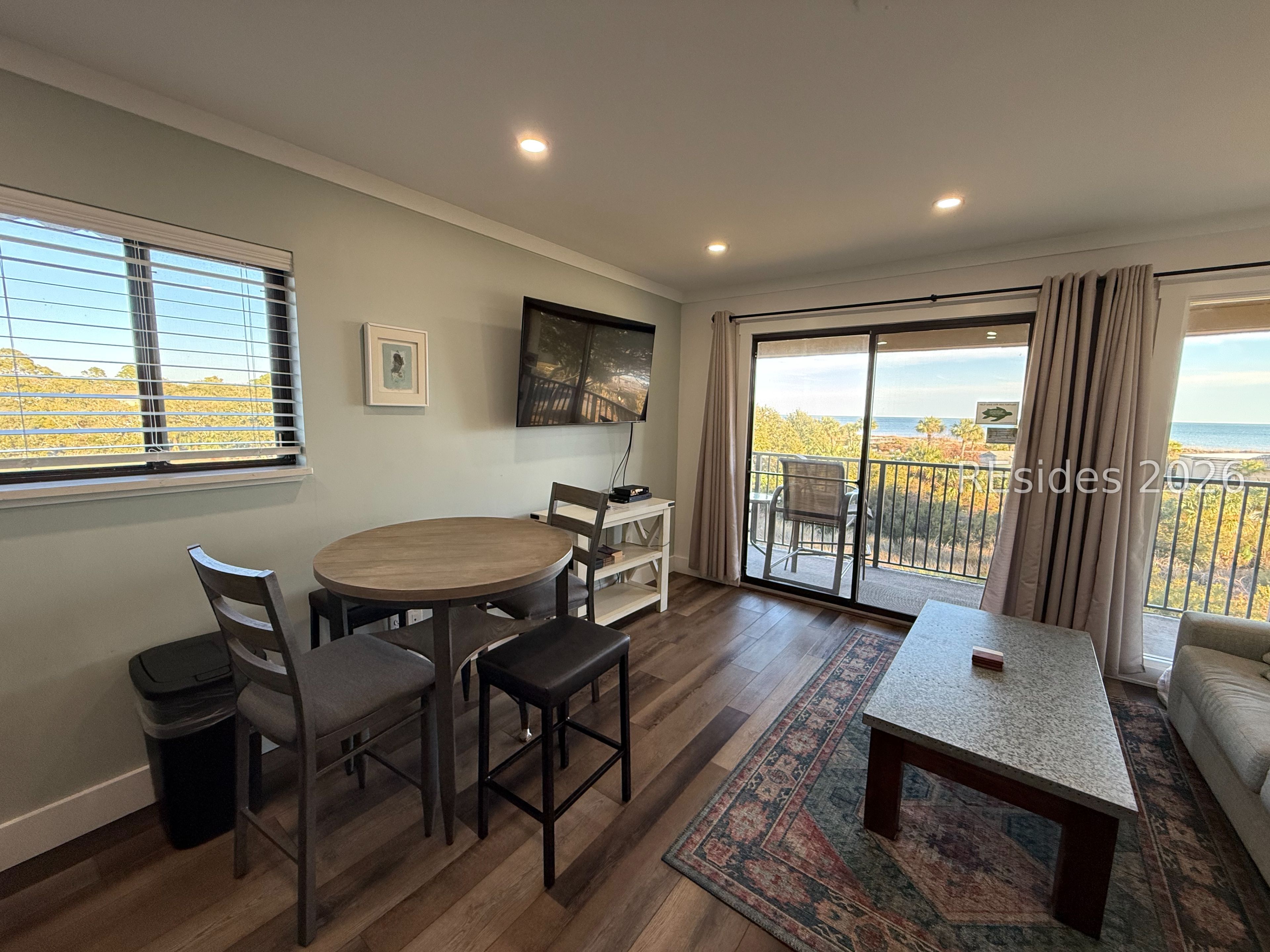 40 Folly Field Road, Unit C327 Hilton Head Island, SC 29928 - Photo 11 of 17