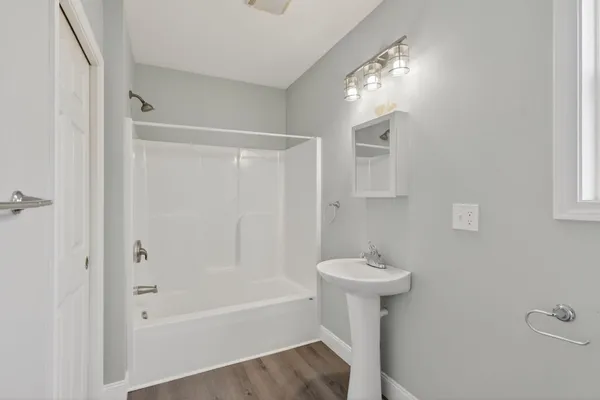 $270,000 | 994 Portland Road, Unit 16, Saco, ME 04072