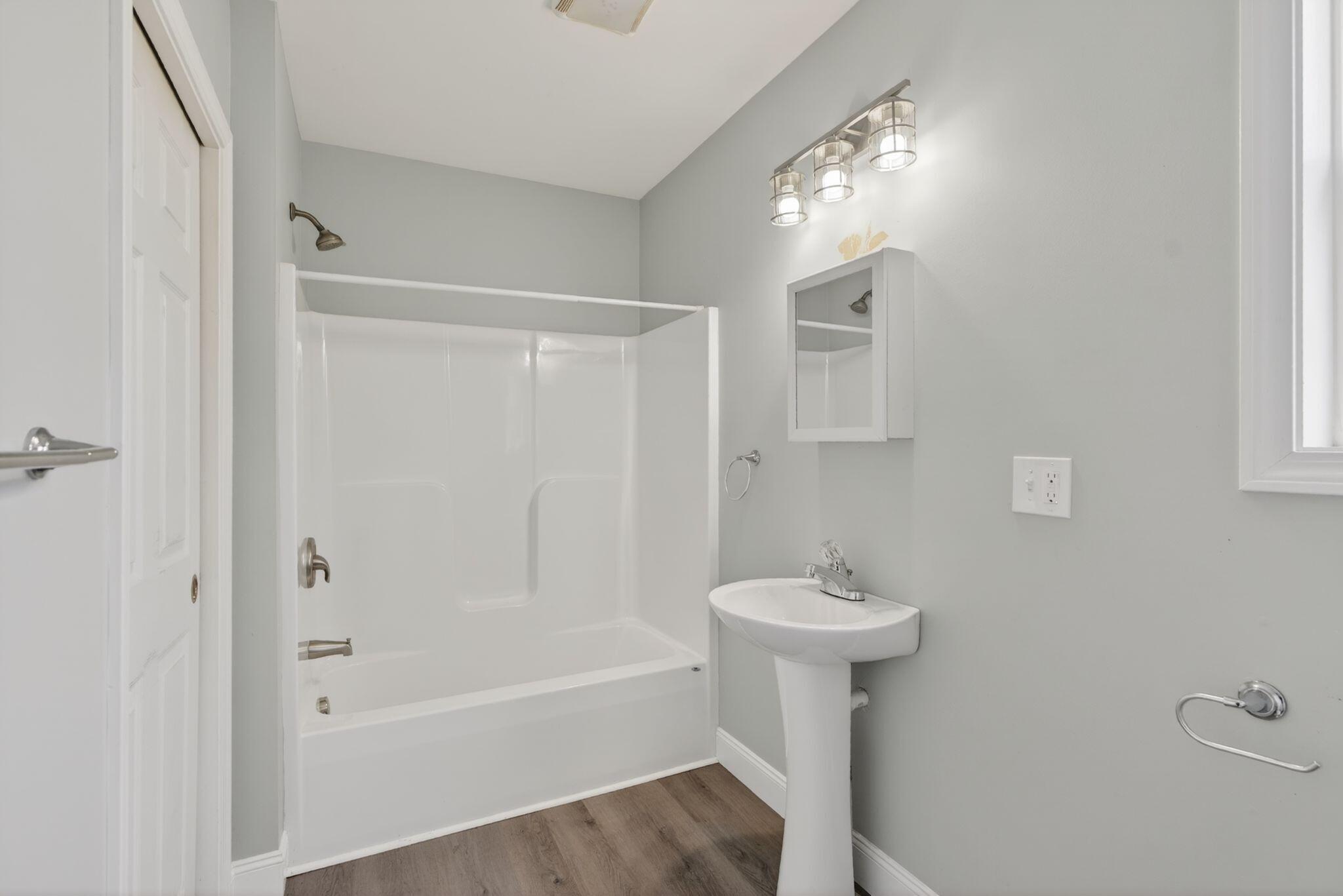 994 Portland Road, Unit 16 Saco, ME 04072 - Photo 15 of 19 15_DSC02134