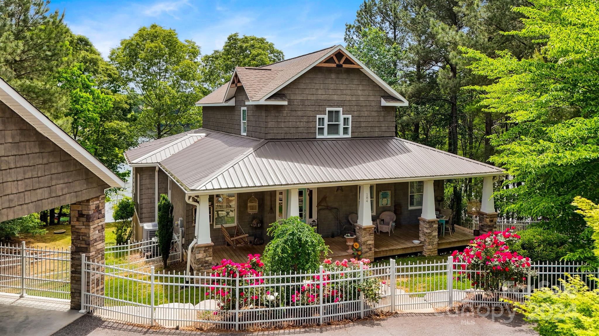 184 Greens Road Granite Falls, NC 28630 - Photo 1 of 32 Gallery Image 1