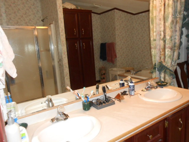 149 Bailey-Boykin Road Selma, NC 27576 - Photo 13 of 23 Master Bathroom