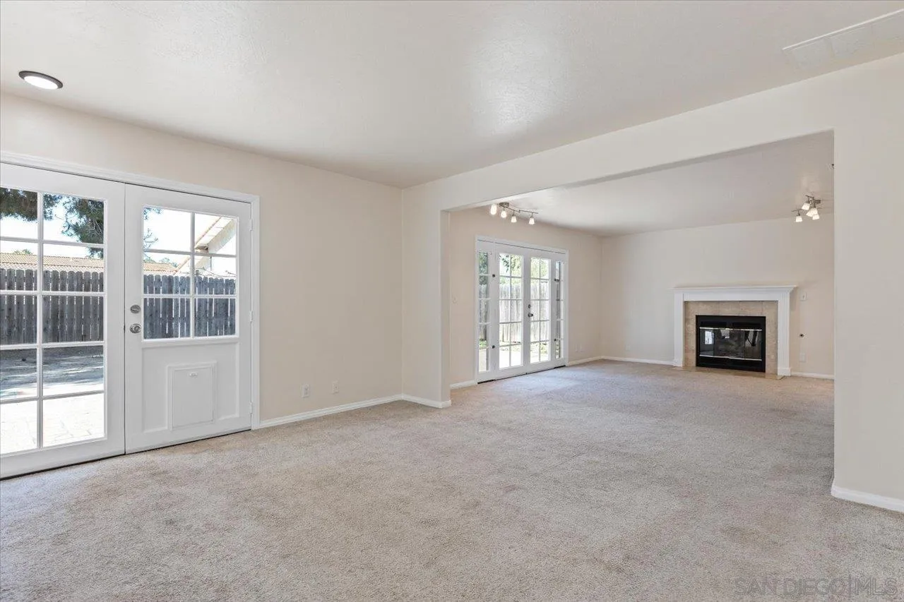 1811 Rock Springs Road San Marcos, CA 92069 - Photo 14 of 35 Gallery Image 14