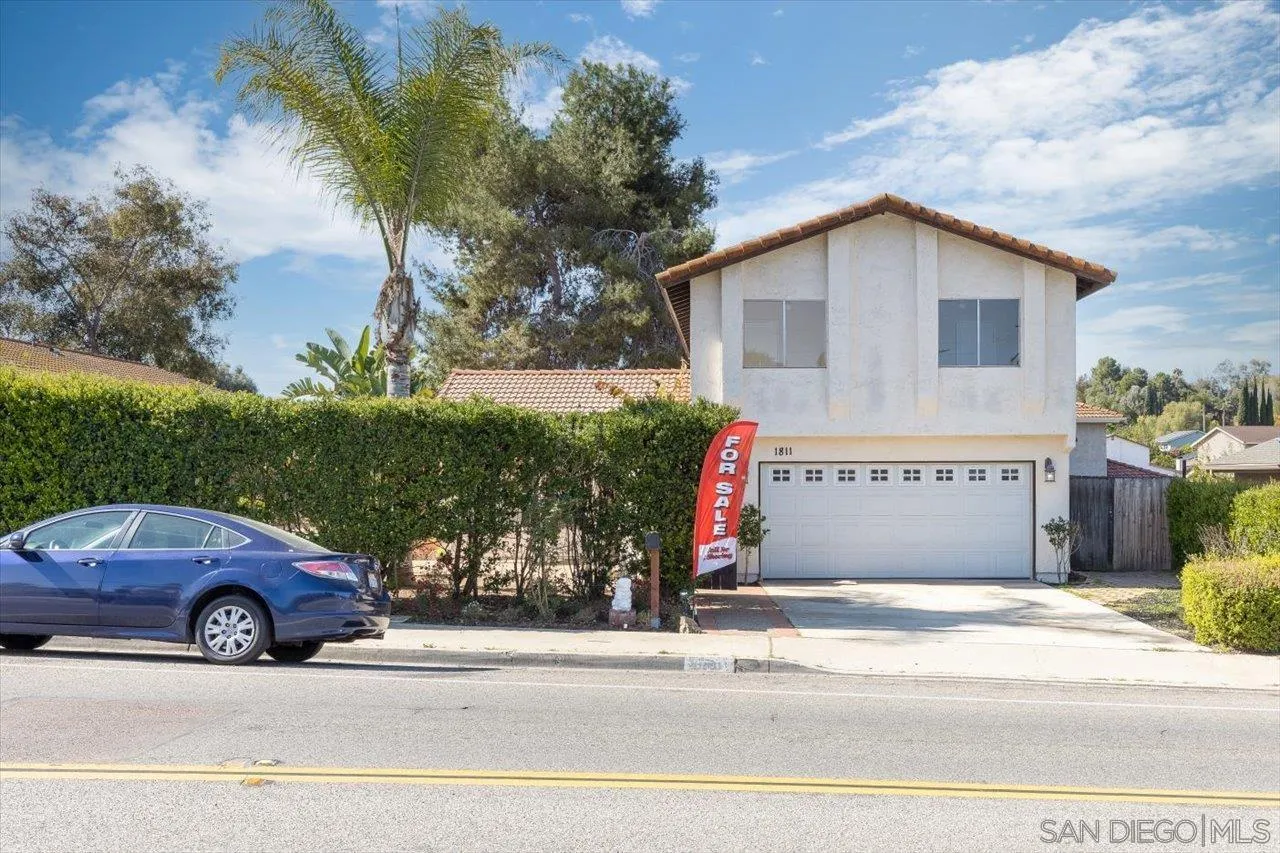 1811 Rock Springs Road San Marcos, CA 92069 - Photo 2 of 35 Gallery Image 2