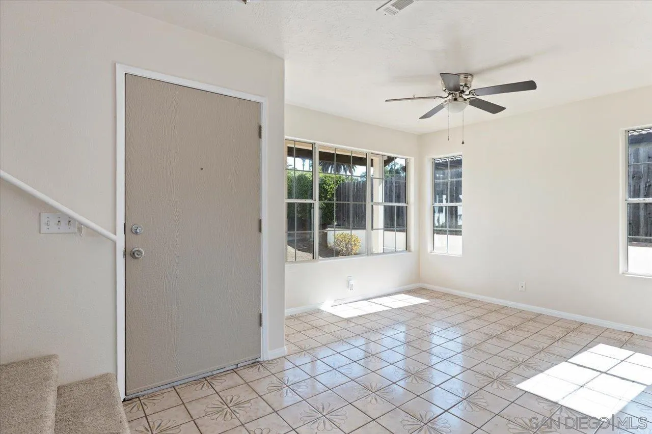 1811 Rock Springs Road San Marcos, CA 92069 - Photo 7 of 35 Gallery Image 7