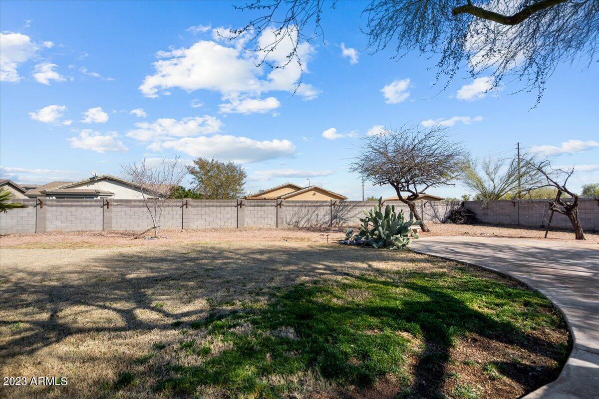 1516 West Apollo Road Phoenix, AZ 85041 - Photo 29 of 40 33-redhogmedia