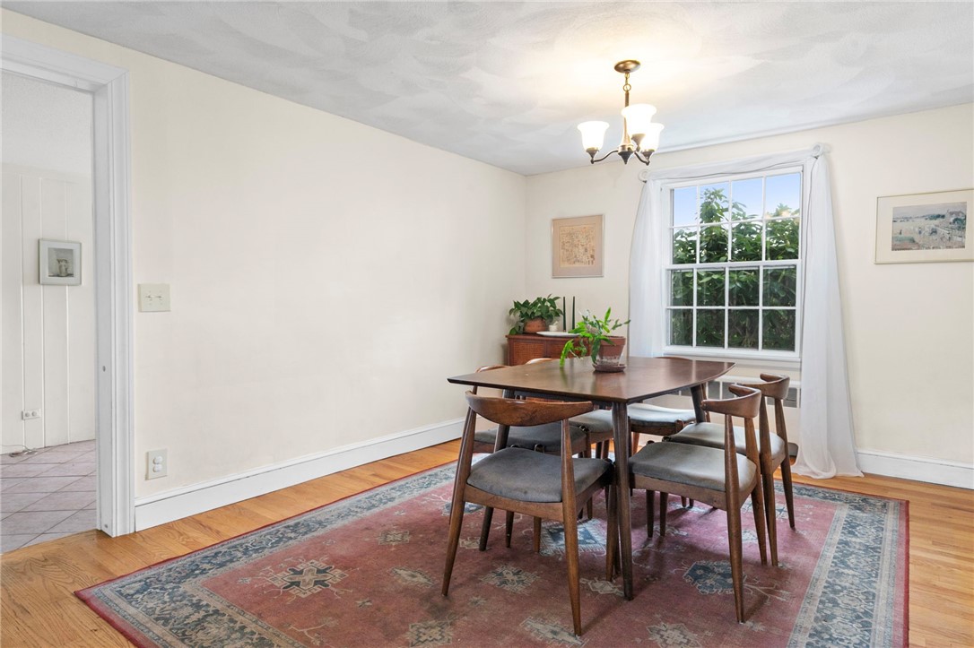 550 County Road Barrington, RI 02806 - Photo 8 of 40 Gallery Image 8