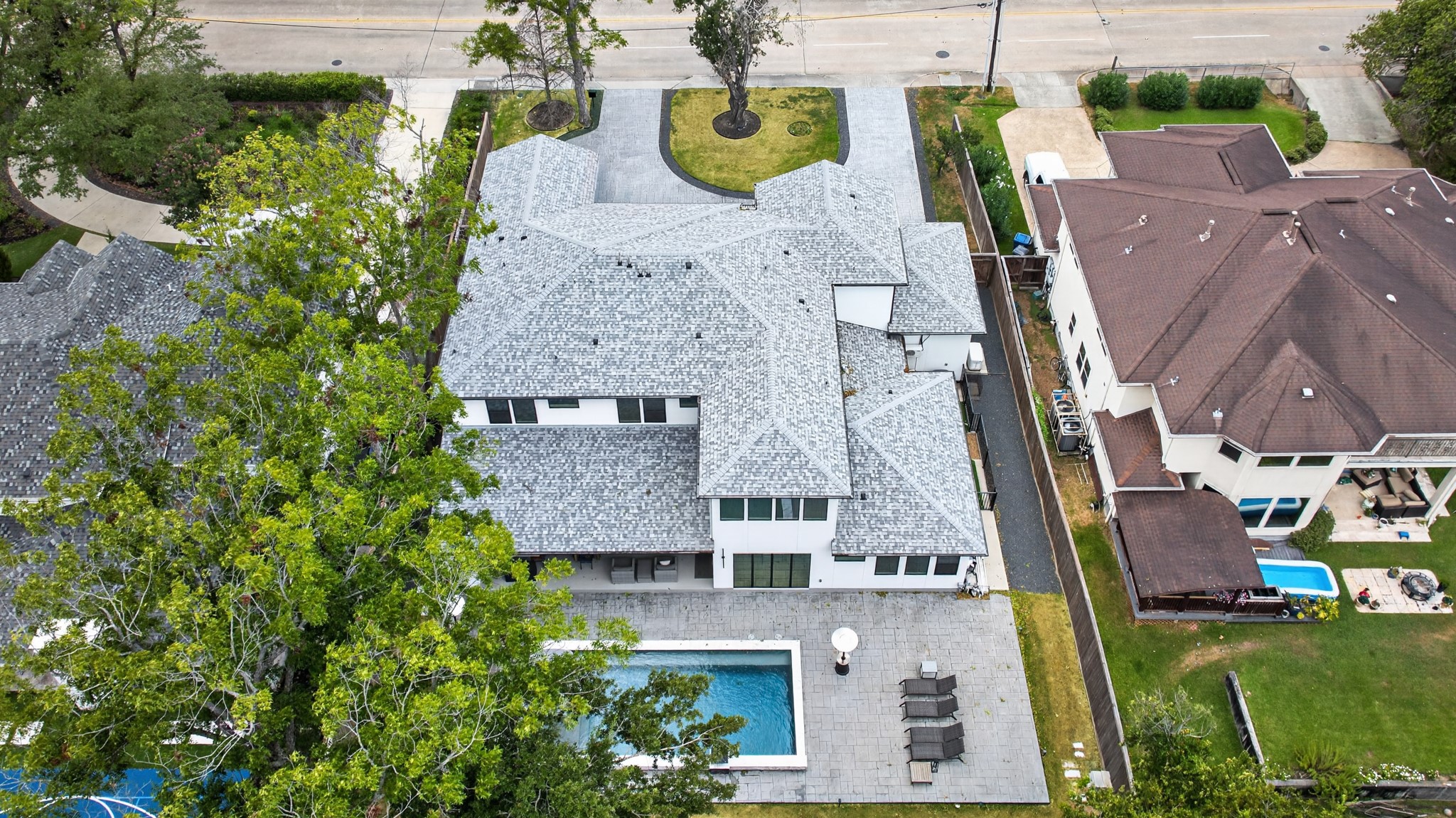 1432 Bingle Road Houston, TX 77055 - Photo 49 of 50 Gallery Image 49