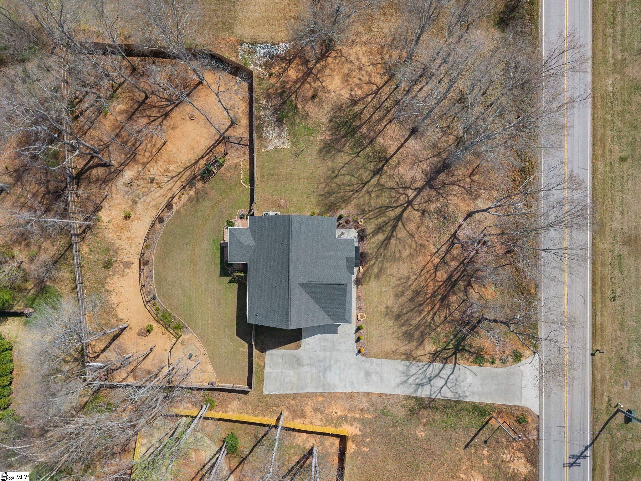 1347 Griffin Mill Road Easley, SC 29640 - Photo 11 of 49