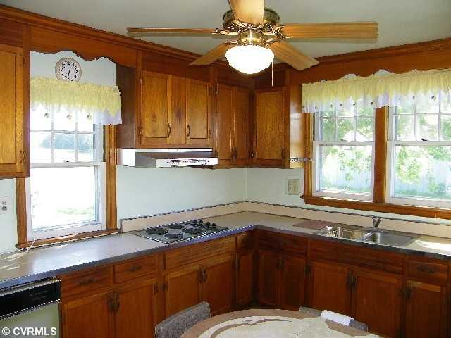 5464 Venable Road Kents Store, VA 23084 - Photo 6 of 11 Gallery Image 6
