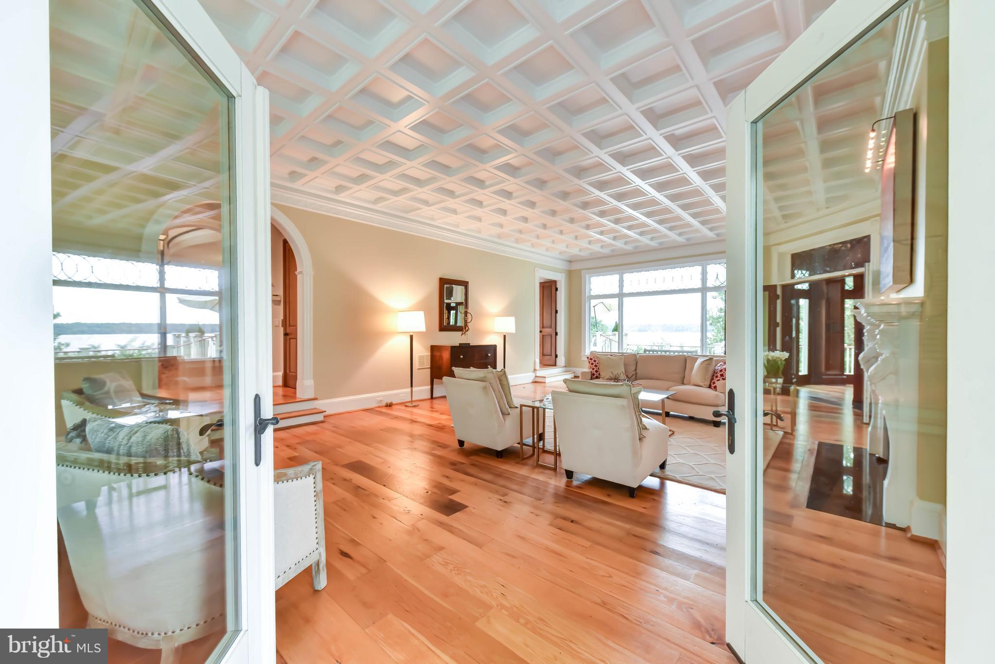 7615 Southdown Road Alexandria, VA 22308 - Photo 14 of 80 View of Great Room from front wrap around porch
