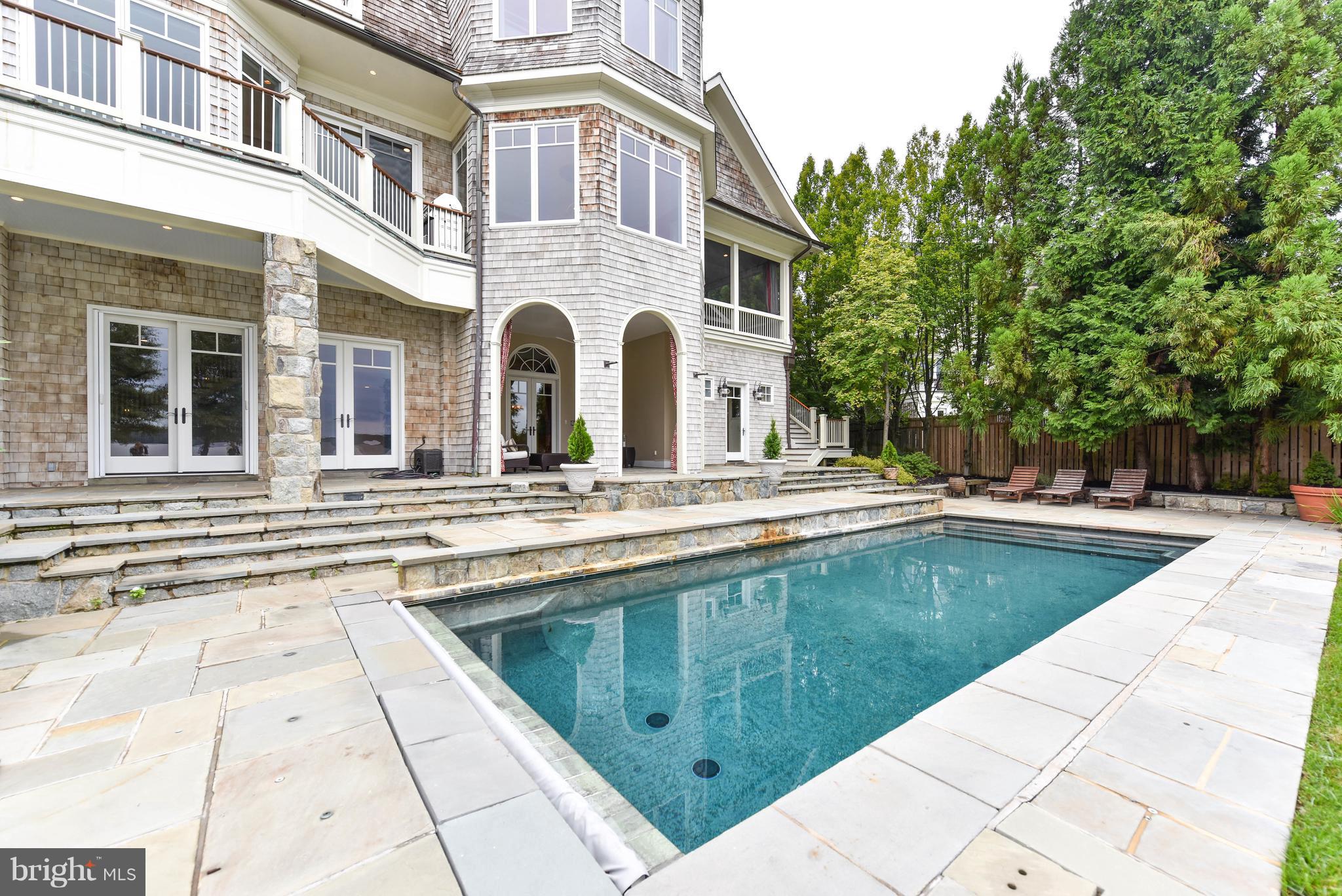 7615 Southdown Road Alexandria, VA 22308 - Photo 71 of 80 Pool adjacent with electronic cover