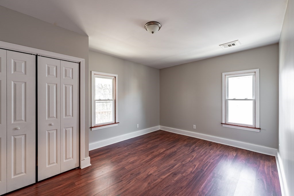 134 White Street Springfield, MA 01108 - Photo 35 of 42 Gallery Image 35