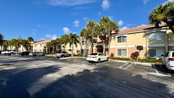 $2,100 | 815 West Boynton Beach Boulevard, Unit 8106, Boynton Beach, FL 33426