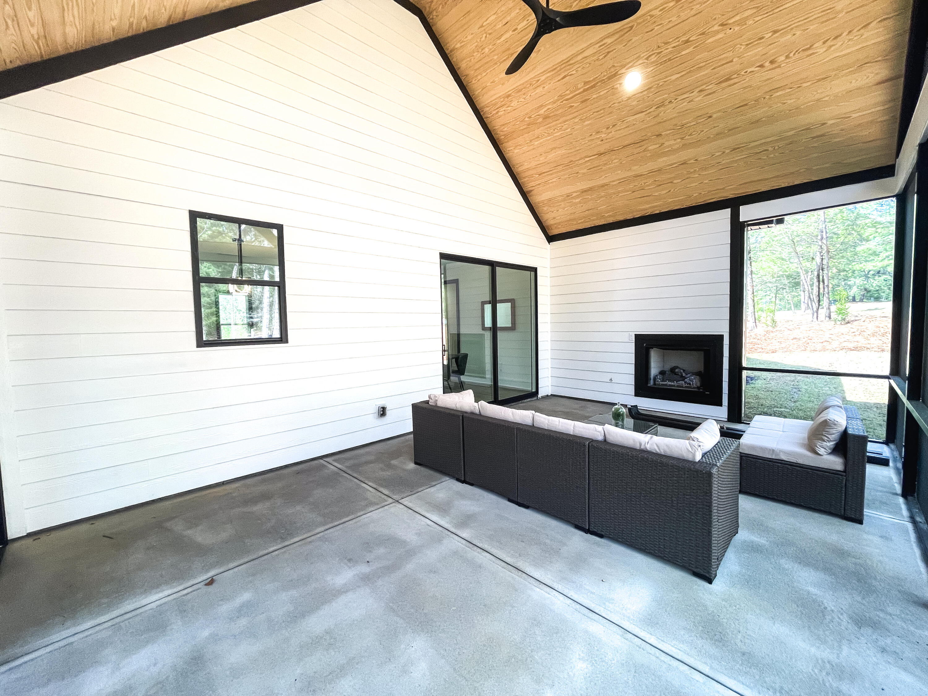 305 Wellington Court McCormick, SC 29835 - Photo 23 of 23 IMG_4709
