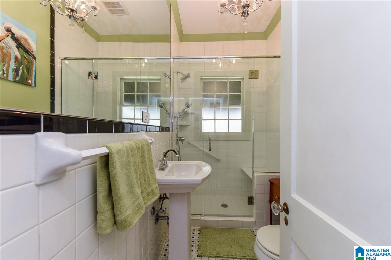 918 Irving Road Birmingham, AL 35209 - Photo 34 of 46