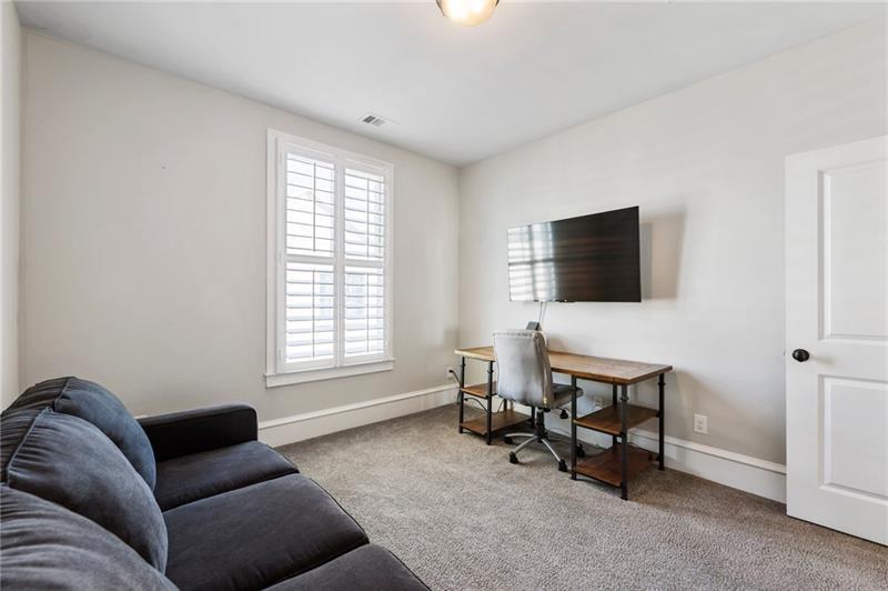 357 South Esplanade Alpharetta, GA 30009 - Photo 26 of 60