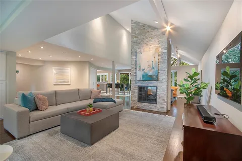 $1,495,000 | 20 Shady Cove Drive, Richardson, TX 75080