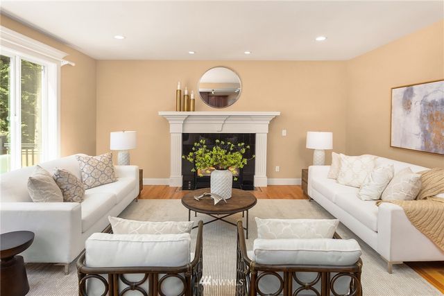 $1,150,000 | 1302 131st Street Southeast, Everett, WA 98208