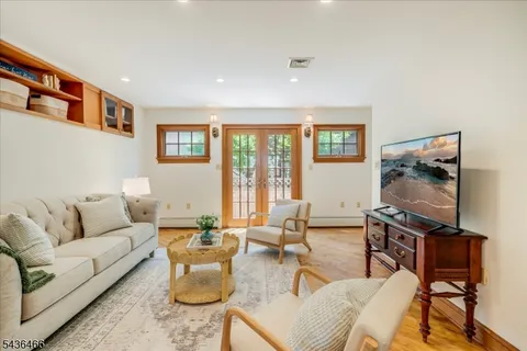 $1,598,000 | 30 Glenwood Drive, Short Hills, NJ 07078