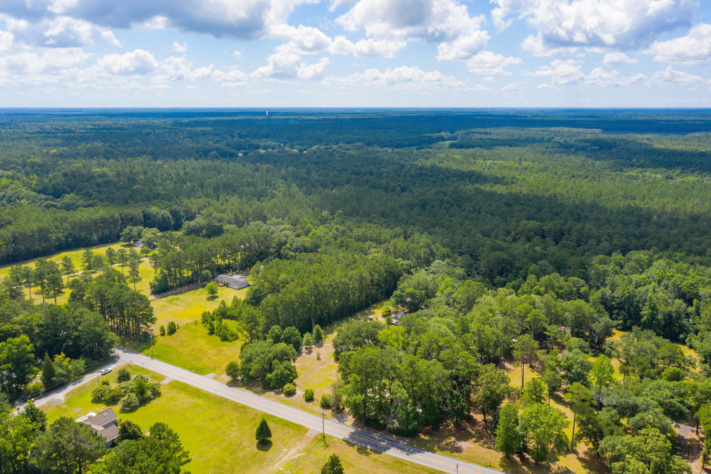 1279 Ridge Road Ridgeville, SC 29472 - Photo 11 of 17 Gallery Image 11