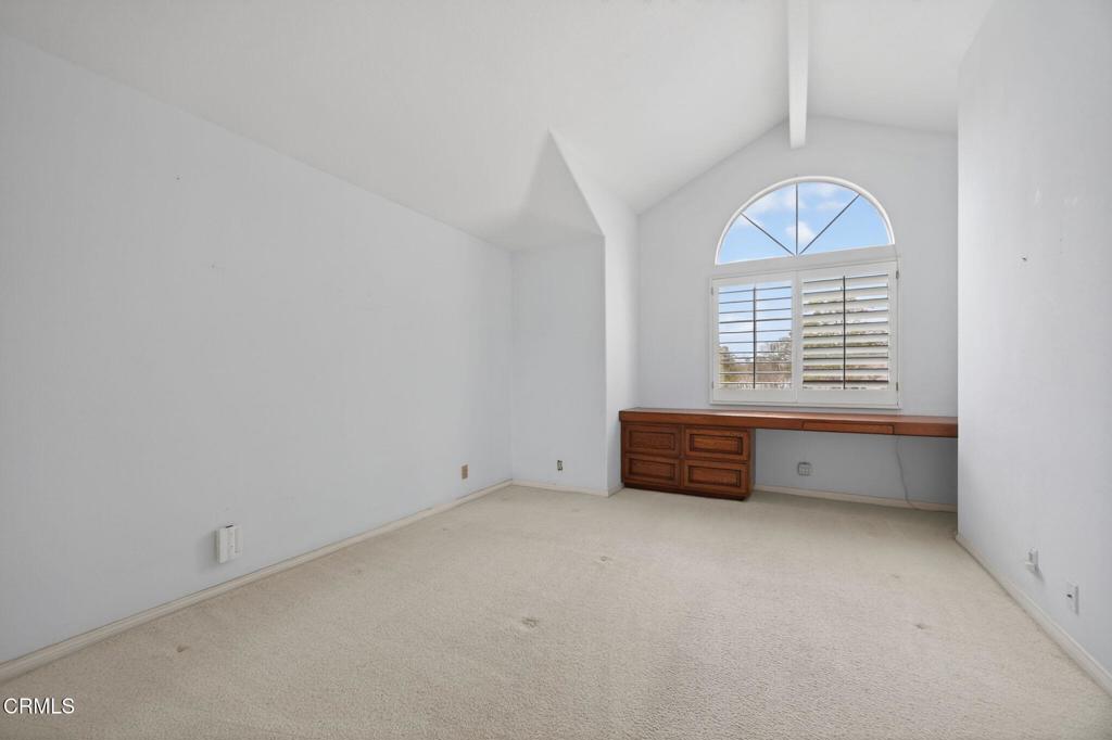 2220 Pebble Beach Trail Oxnard, CA 93036 - Photo 43 of 76