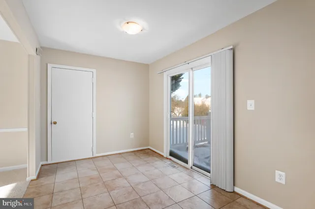 $710,000 | 18117 Ivy Lane, Olney, MD 20832