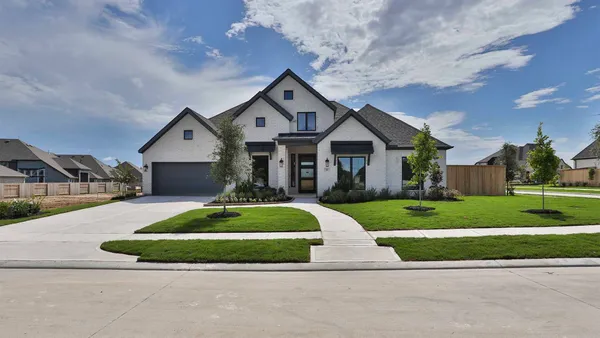 $674,900 | 202 Catahoula Court, Montgomery, TX 77316
