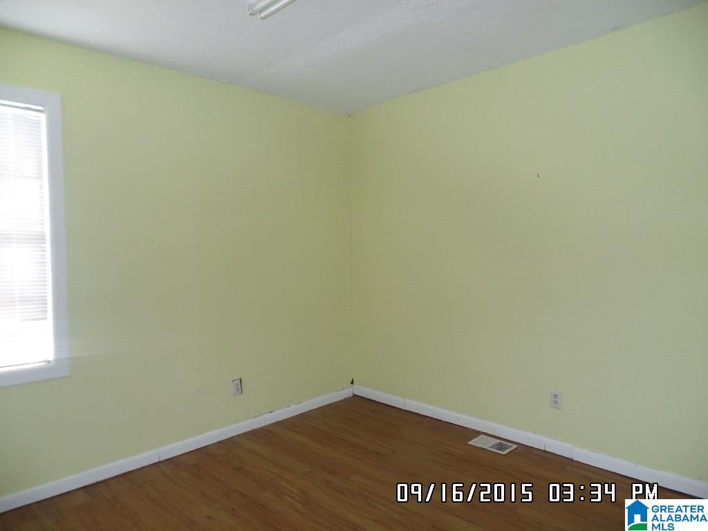 402 5th Street Southwest Birmingham, AL 35211 - Photo 13 of 14