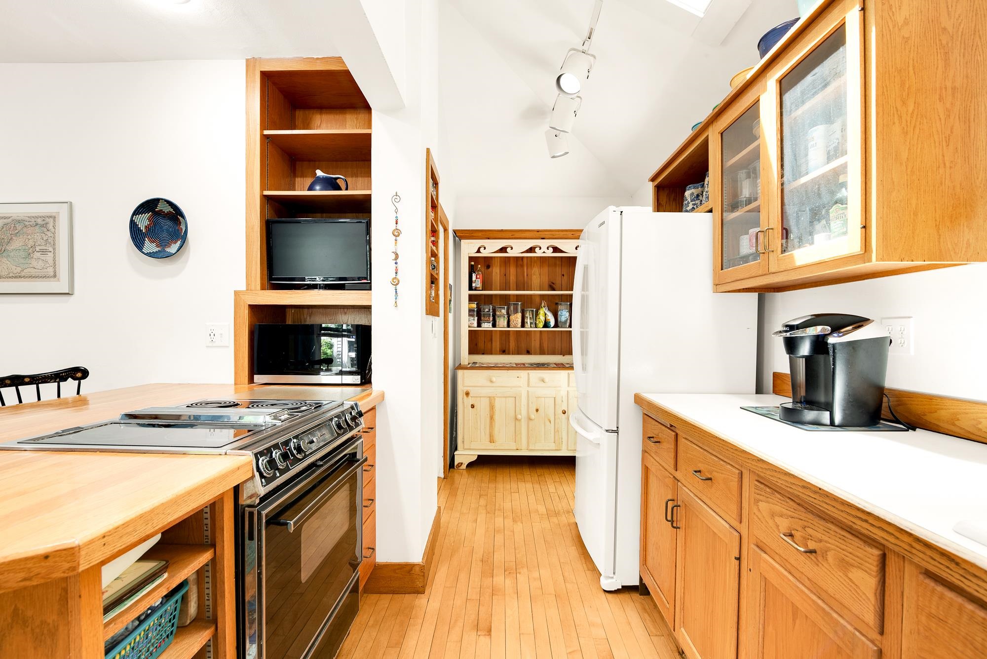 175 Middle Road Portsmouth, NH 03801 - Photo 11 of 53