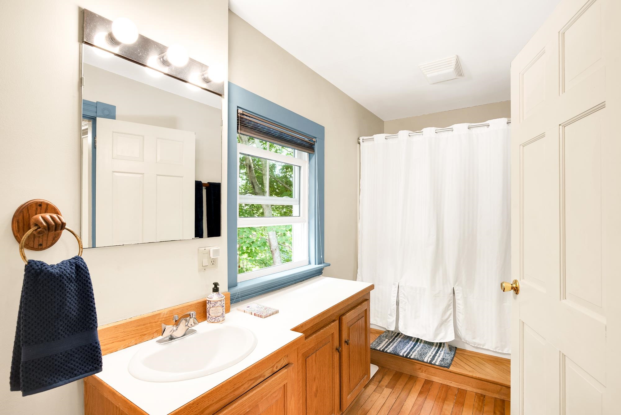 175 Middle Road Portsmouth, NH 03801 - Photo 32 of 53