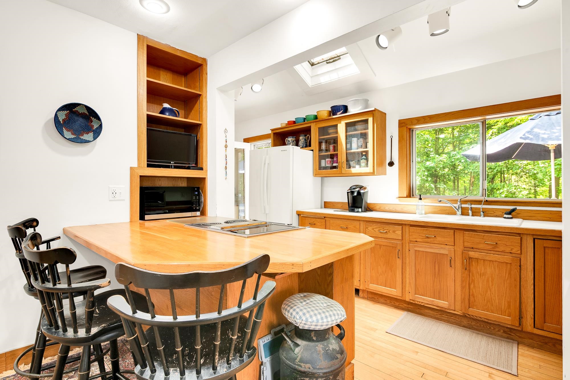 175 Middle Road Portsmouth, NH 03801 - Photo 8 of 53