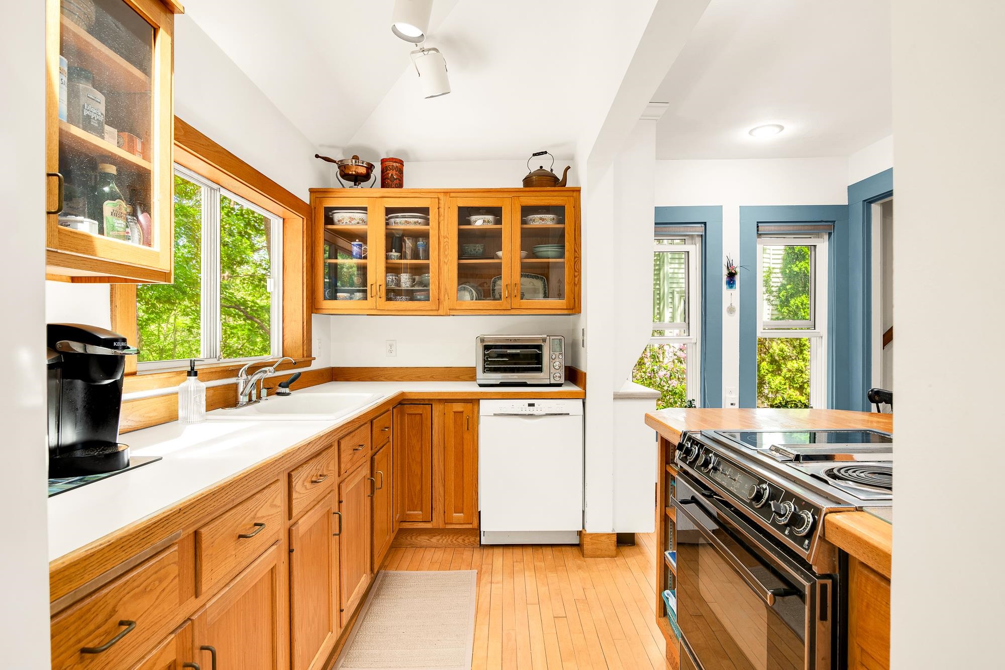 175 Middle Road Portsmouth, NH 03801 - Photo 10 of 53