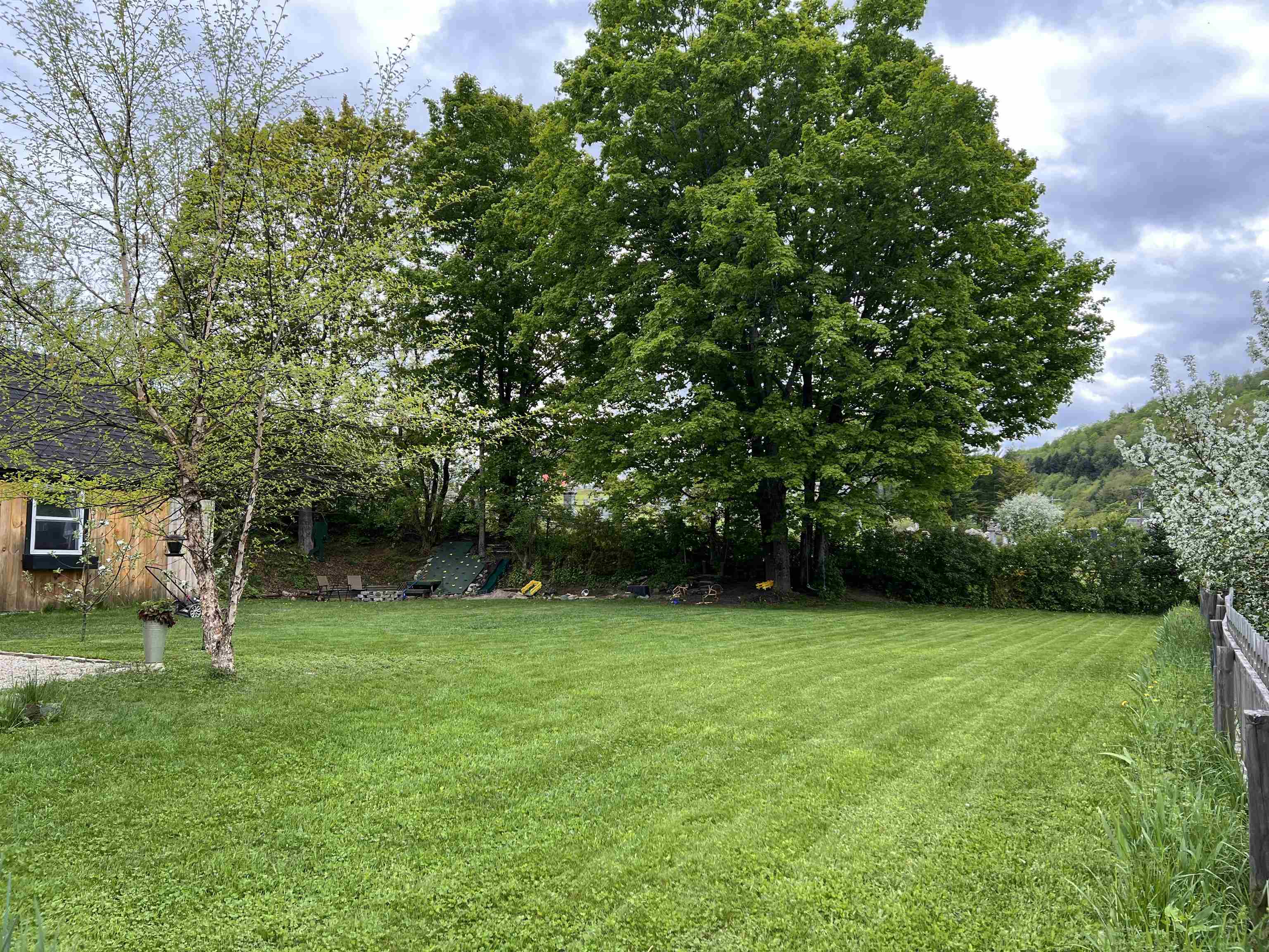 28 Upper Cherry Street Hardwick, VT 05843 - Photo 12 of 44