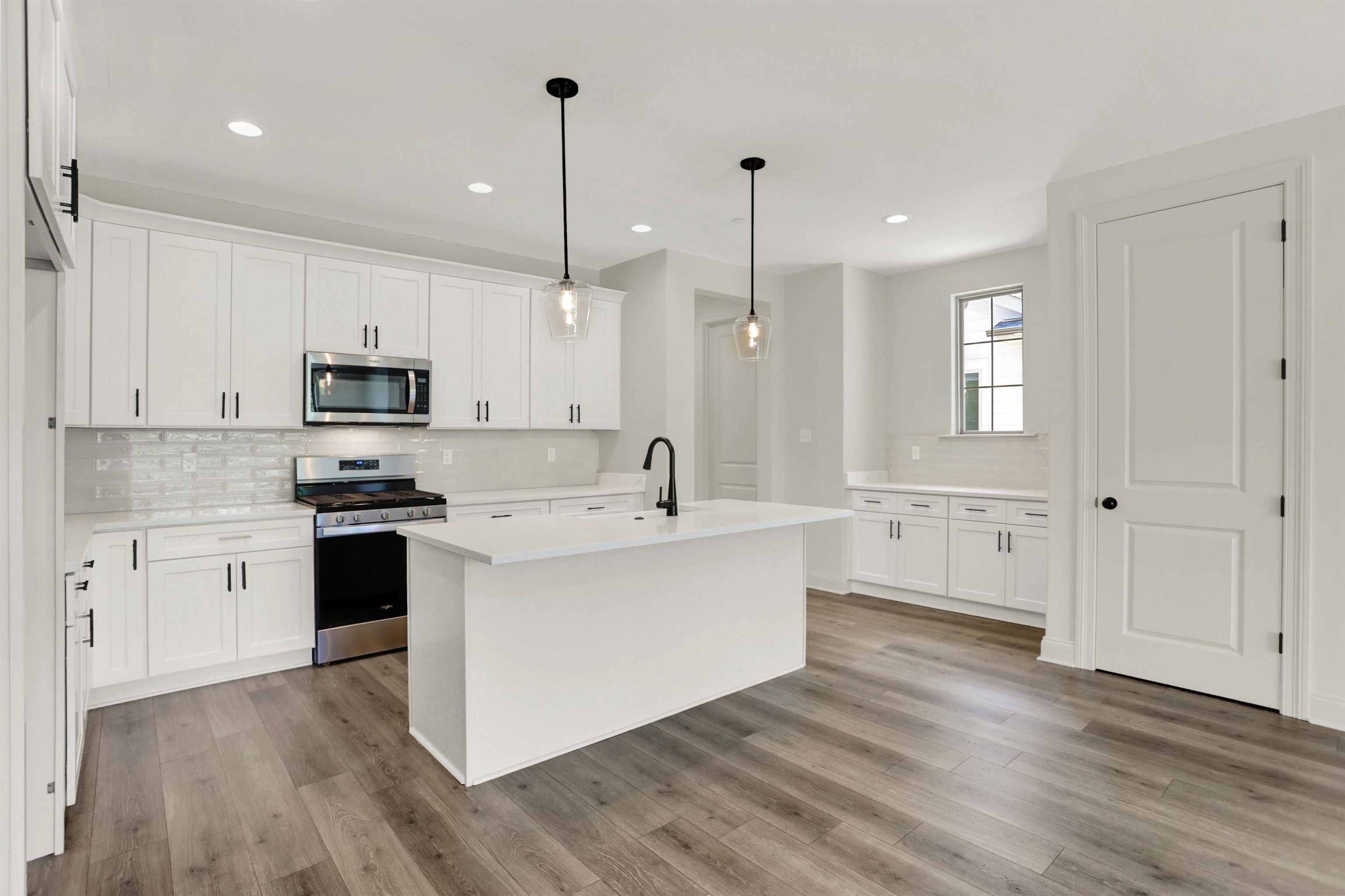 899 Aldwick Drive Collierville, TN 38017 - Photo 8 of 37