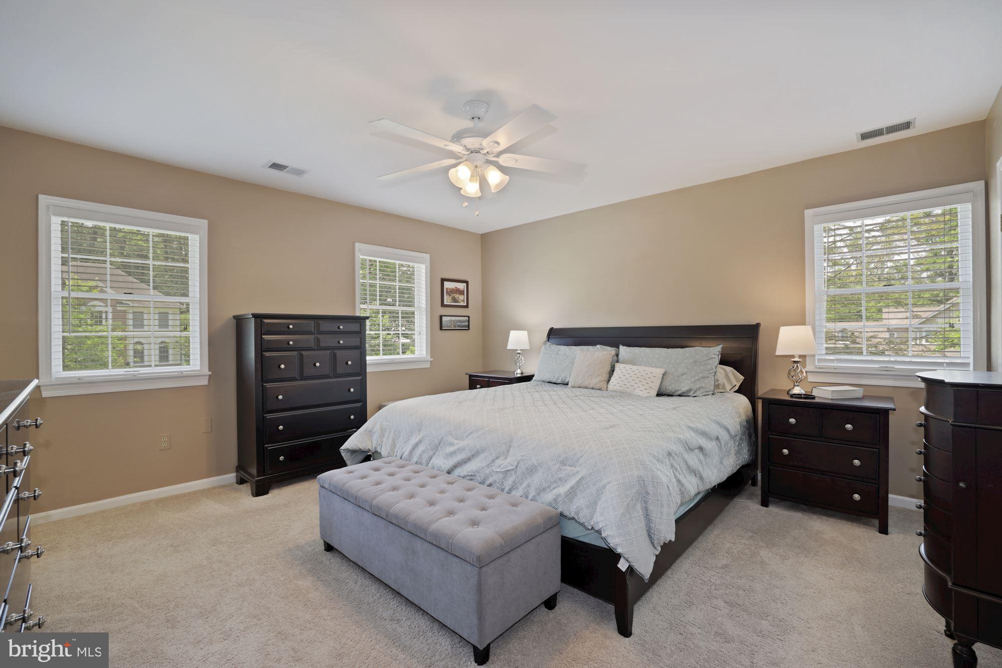 2649 Five Oaks Road Vienna, VA 22181 - Photo 26 of 46 Primary Bedroom